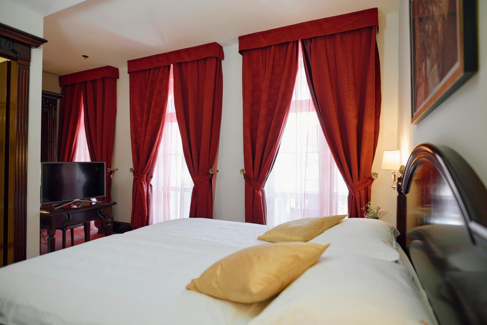 Arbiana Heritage Hotel Раб Стая снимка