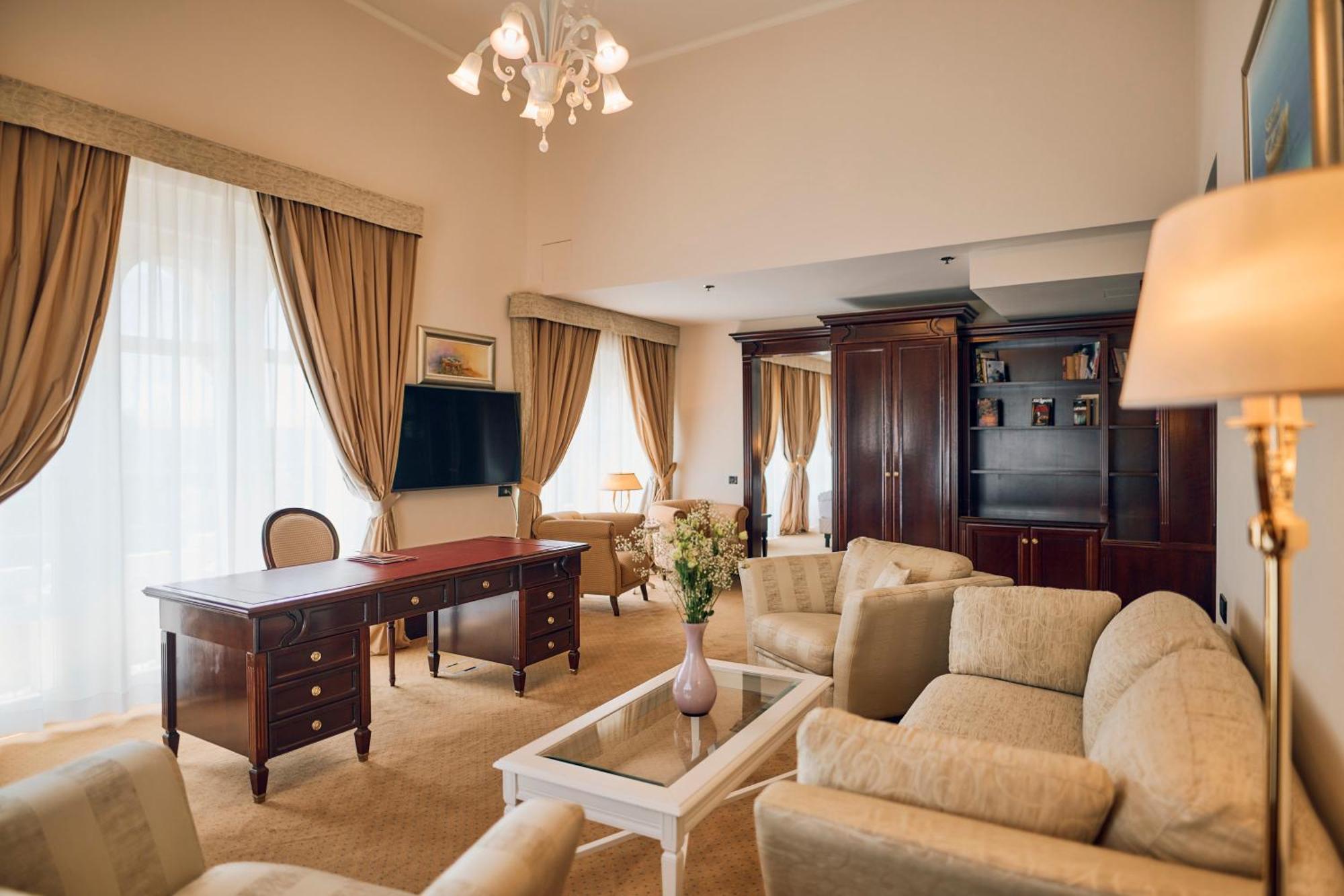 Arbiana Heritage Hotel Раб Стая снимка