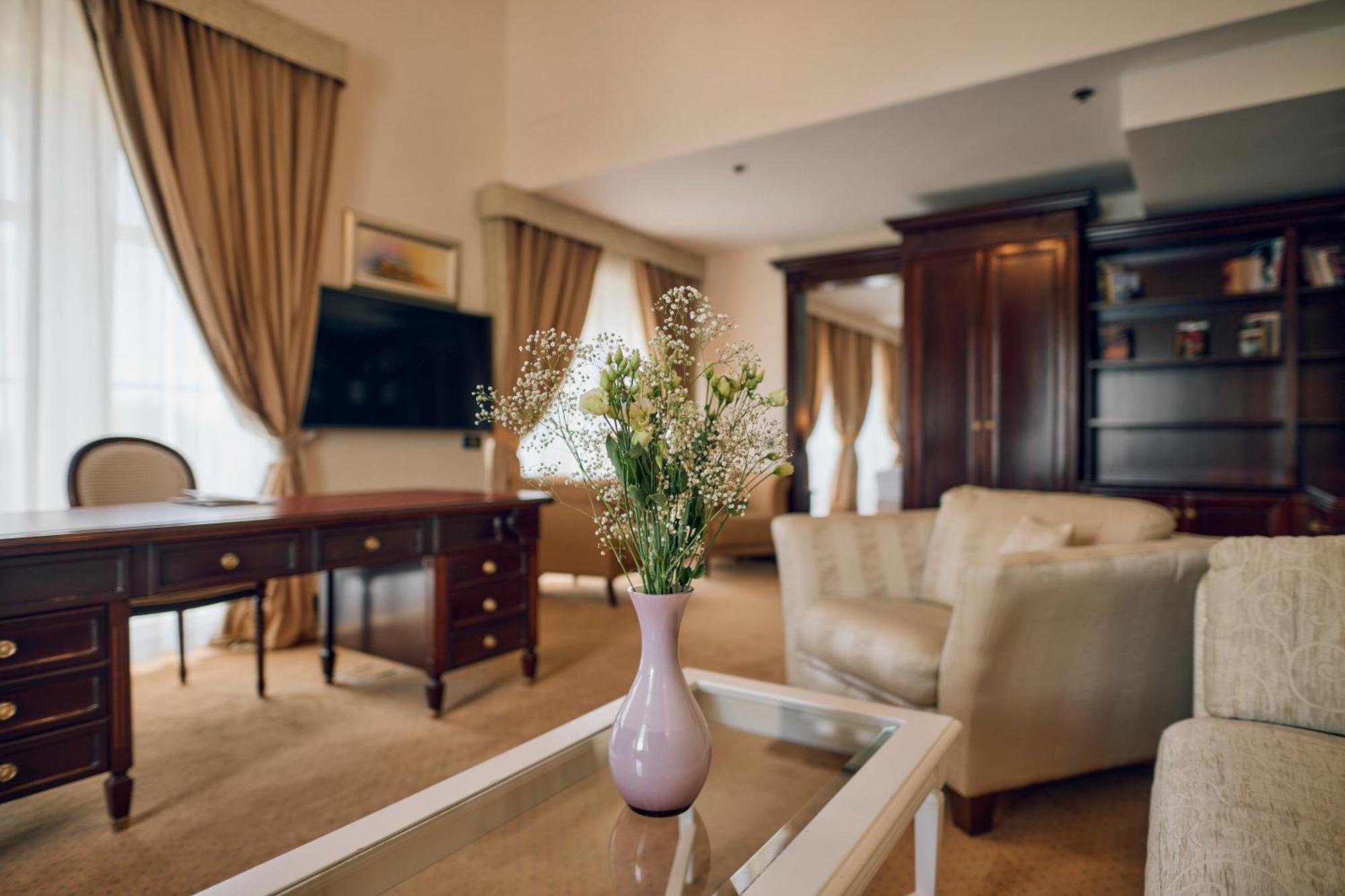 Arbiana Heritage Hotel Раб Стая снимка